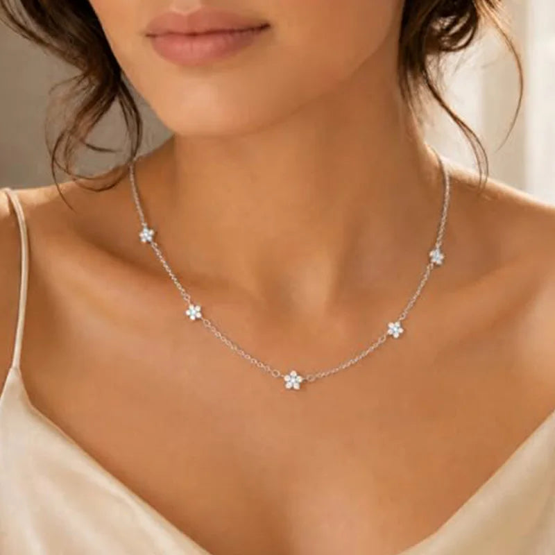 Dainty Copper Flower Zircon Star Necklace Tiny Crystal CZ Choker Daily Party Trendy Jewelry Gift for Women Fashion